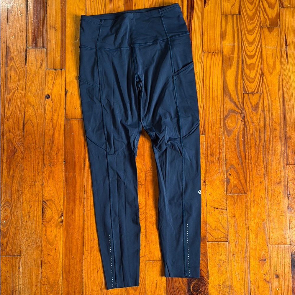 Lululemon Navy Blue Leggings High Waist Fast and Free size 6